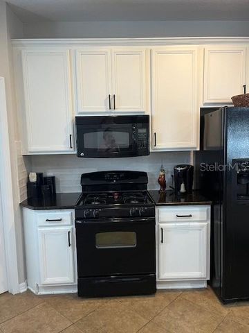 211 WESTCHESTER HILLS LANE, Valrico, FL 33594