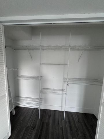 5917 Via Vermilya 203, Lake Worth, FL 33462