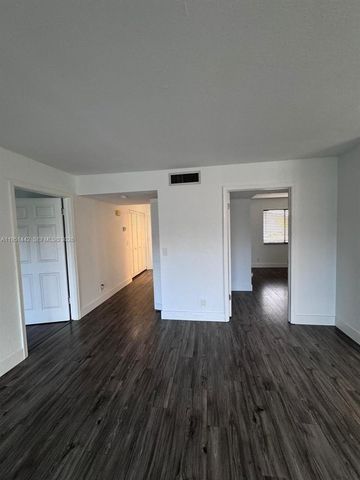 5917 Via Vermilya 203, Lake Worth, FL 33462