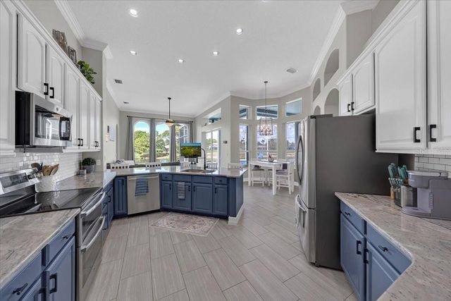 3301 CYPRESS LANDING DRIVE, Valrico, FL 33596