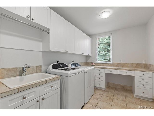 9565 Silent Hills Ln, Lone Tree, CO 80124