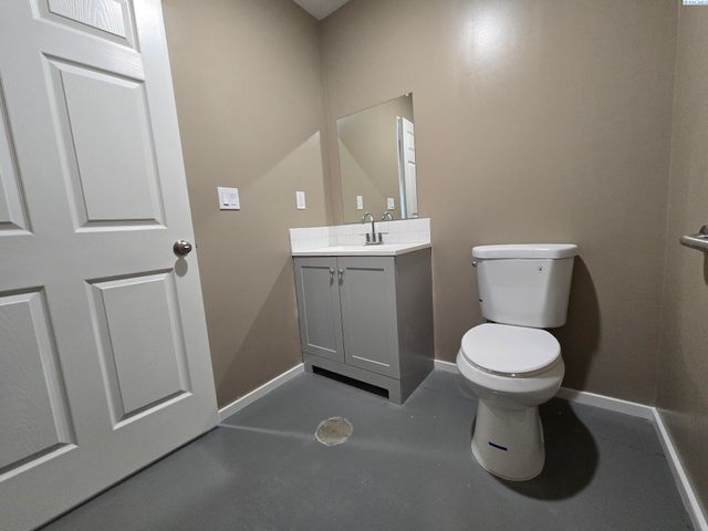 1505 E Spokane Street, Pasco, WA 99301