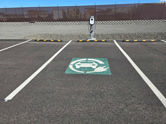 1505 E Spokane Street, Pasco, WA 99301