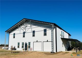 96 Leaning Oak Road, Victoria, TX 77904