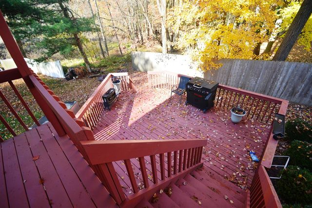 4696 Forest Creek Drive, Kalamazoo, MI 49009