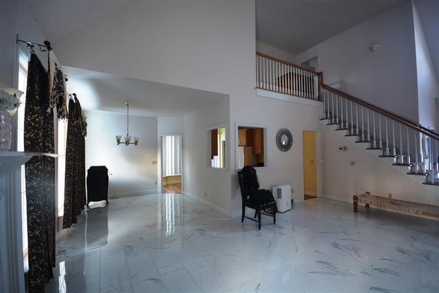 4696 Forest Creek Drive, Kalamazoo, MI 49009