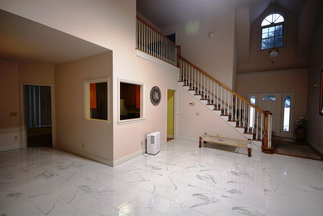 4696 Forest Creek Drive, Kalamazoo, MI 49009