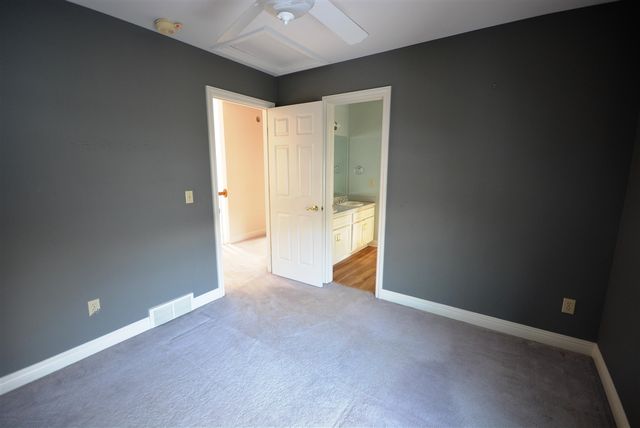 4696 Forest Creek Drive, Kalamazoo, MI 49009