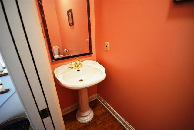 4696 Forest Creek Drive, Kalamazoo, MI 49009