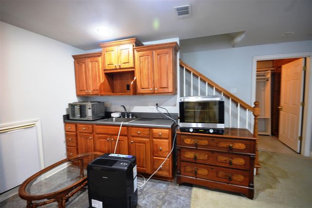 4696 Forest Creek Drive, Kalamazoo, MI 49009