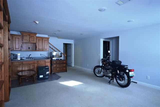 4696 Forest Creek Drive, Kalamazoo, MI 49009