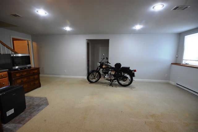 4696 Forest Creek Drive, Kalamazoo, MI 49009