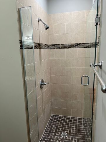 1753 W Augusta Avenue 1F, Chicago, IL 60622
