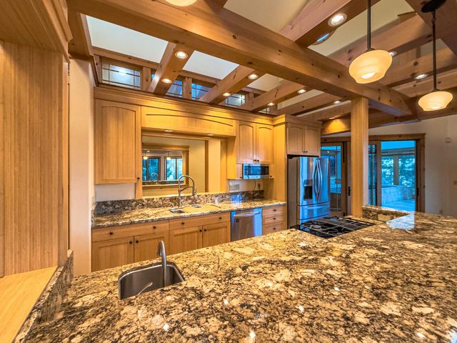 8259 Prospect St, Mokelumne Hill, CA 95245