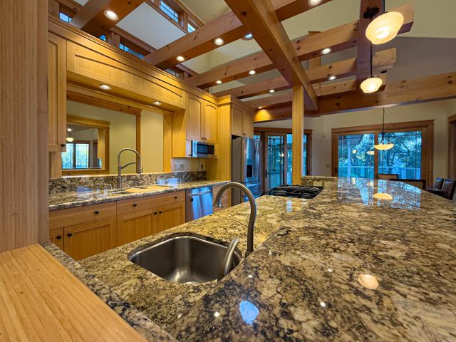 8259 Prospect St, Mokelumne Hill, CA 95245