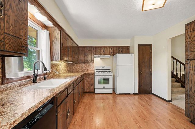 1728 132nd Avenue NE, Blaine, MN 55449