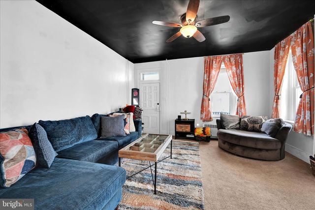 548 W BROADWAY, Red Lion, PA 17356