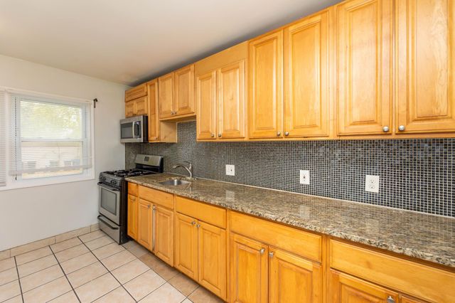 3117 17th Avenue S, Minneapolis, MN 55407