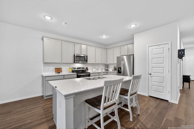 132 Bella Rosa Trl, Cibolo, TX 78108