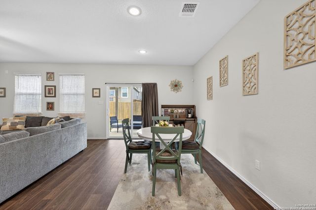 132 Bella Rosa Trl, Cibolo, TX 78108