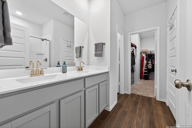 132 Bella Rosa Trl, Cibolo, TX 78108