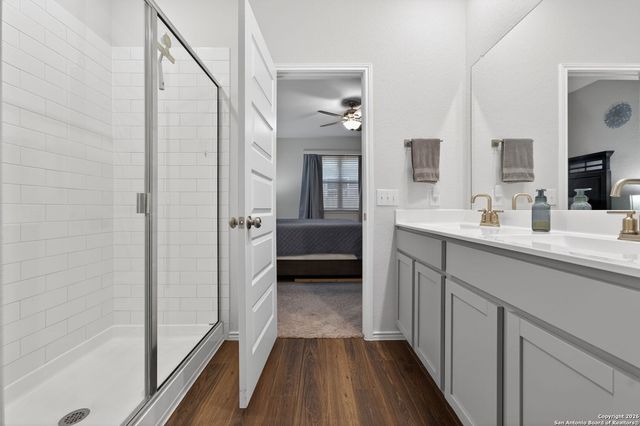 132 Bella Rosa Trl, Cibolo, TX 78108