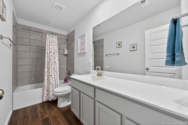 132 Bella Rosa Trl, Cibolo, TX 78108