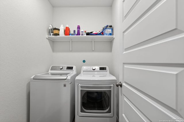 132 Bella Rosa Trl, Cibolo, TX 78108