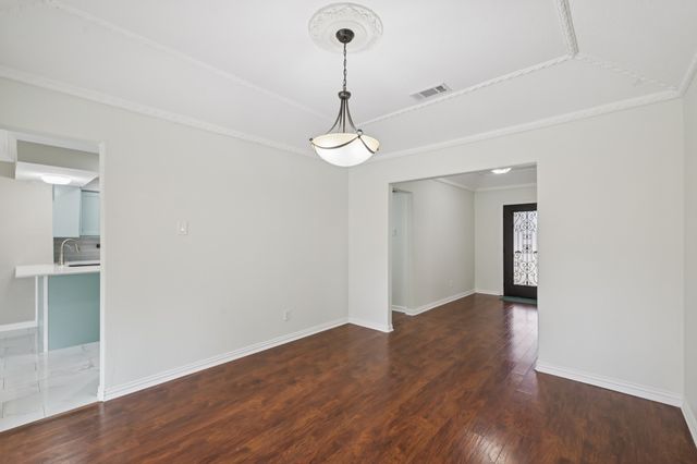 1905 Country Club Drive, Plano, TX 75074
