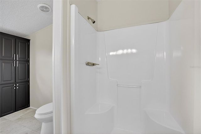 9150 WOOD TERRACE DRIVE, Tampa, FL 33637