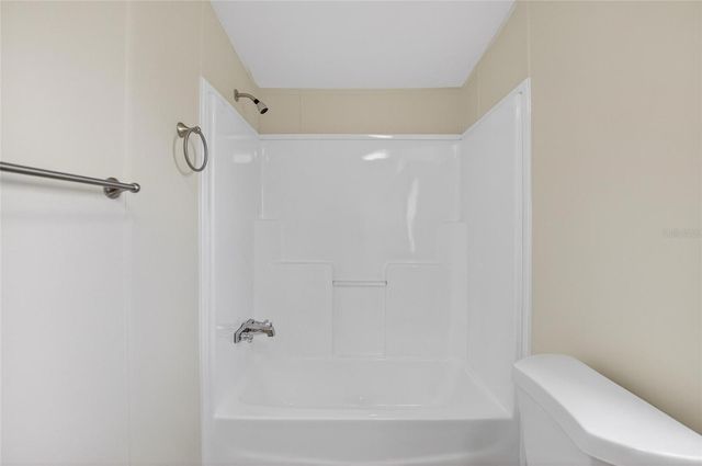 9150 WOOD TERRACE DRIVE, Tampa, FL 33637