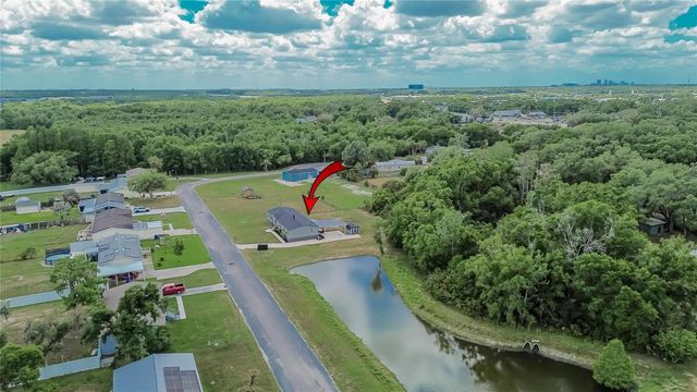 9150 WOOD TERRACE DRIVE, Tampa, FL 33637