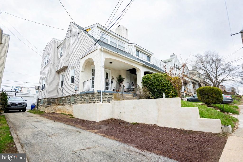 1214 HARDING DR, Havertown, PA 19083