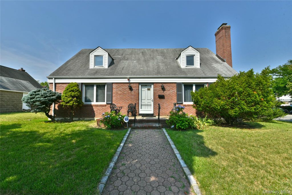 18418 69th Avenue, Fresh Meadows, NY 11365