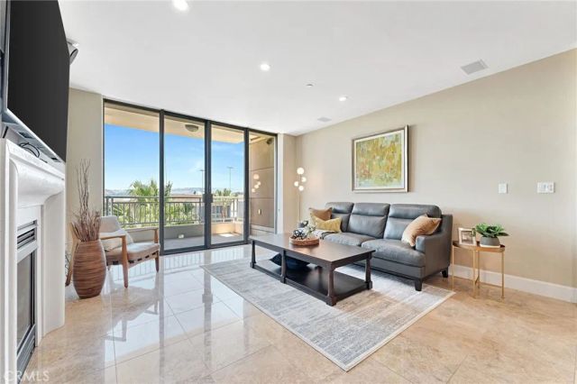 3064 Scholarship, Irvine, CA 92612