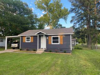 905 Sharp Dr., Jacksonville, AR 72076