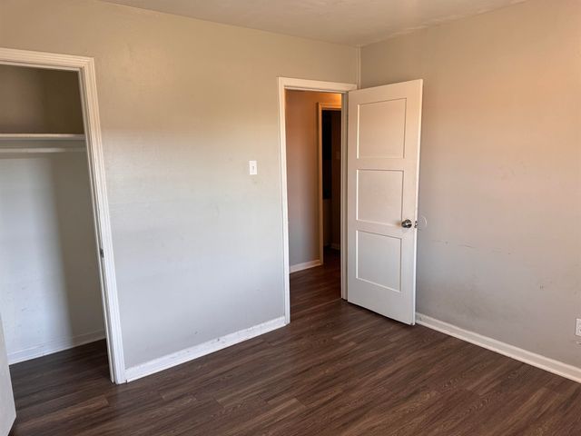 3788 BISHOPS BRIDGE RD, Memphis, TN 38118