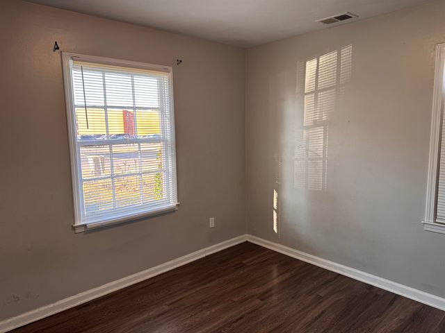 3788 BISHOPS BRIDGE RD, Memphis, TN 38118