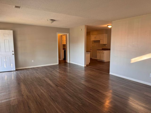 3788 BISHOPS BRIDGE RD, Memphis, TN 38118