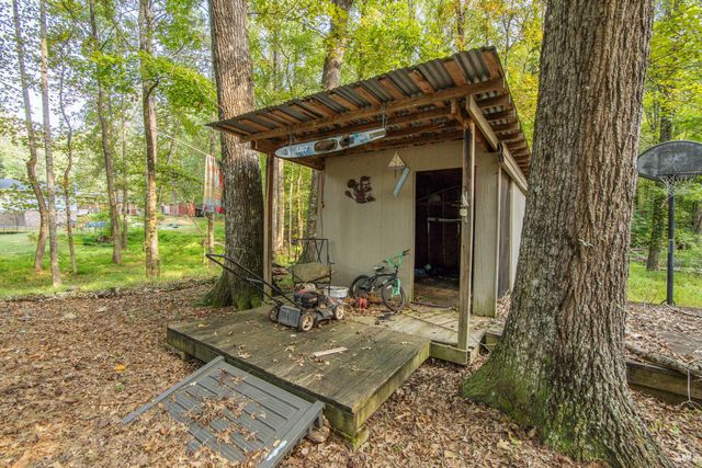 140 PINECREST DR, Counce, TN 38326