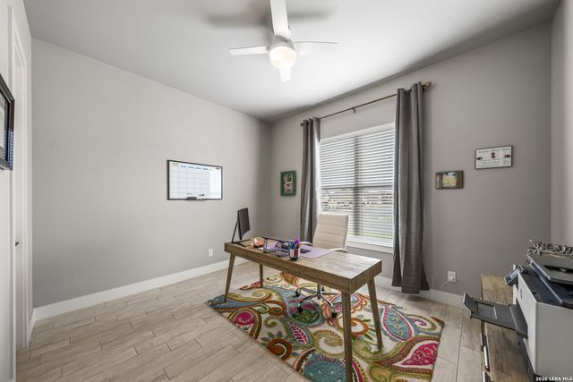 1602 Redwood Court, Fredericksburg, TX 78624