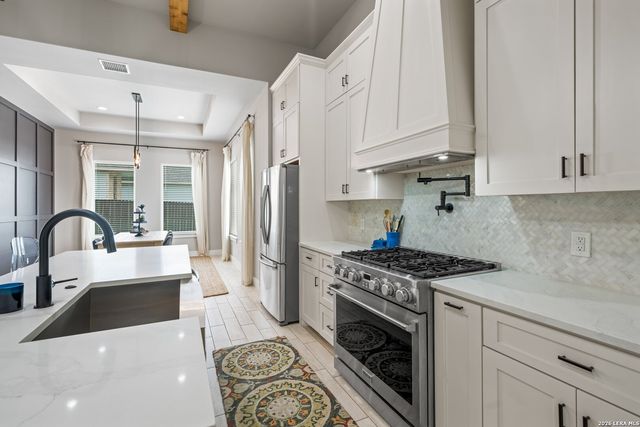 1602 Redwood Court, Fredericksburg, TX 78624