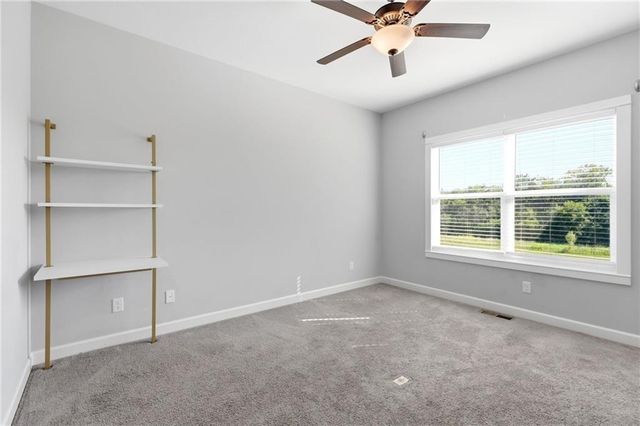 3008 SW Arboridge Drive, Lee's Summit, MO 64082