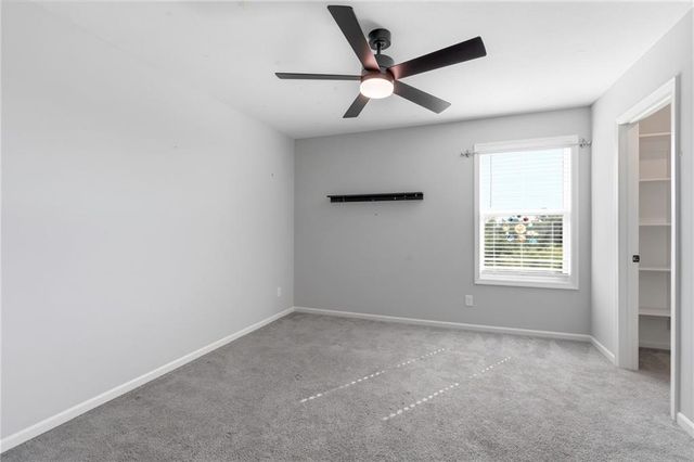 3008 SW Arboridge Drive, Lee's Summit, MO 64082