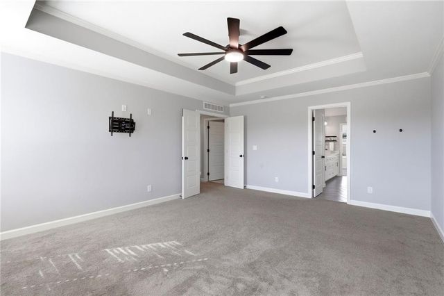 3008 SW Arboridge Drive, Lee's Summit, MO 64082