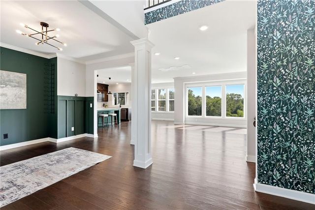 3008 SW Arboridge Drive, Lee's Summit, MO 64082
