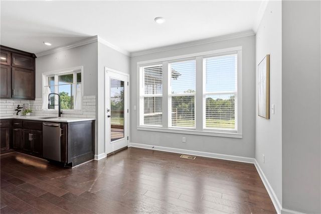 3008 SW Arboridge Drive, Lee's Summit, MO 64082