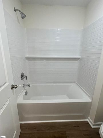 1 Halsey Street, Central, SC 29630