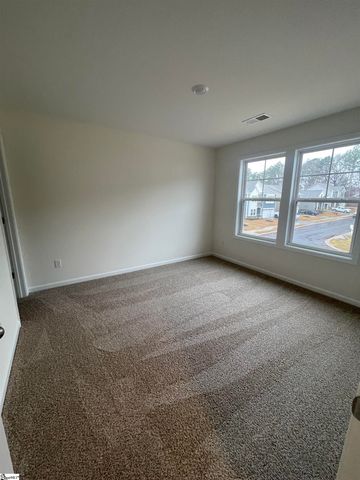 1 Halsey Street, Central, SC 29630