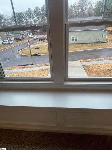 1 Halsey Street, Central, SC 29630